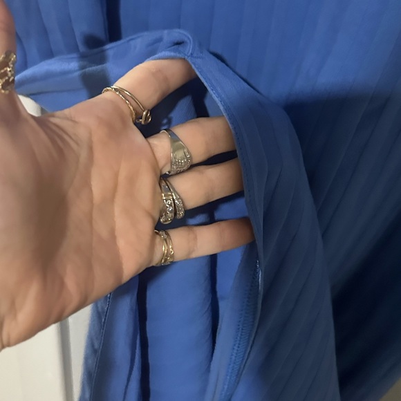 AERIE BLUE OFFLINE MIDI DRESS EUC S - Picture 4 of 4